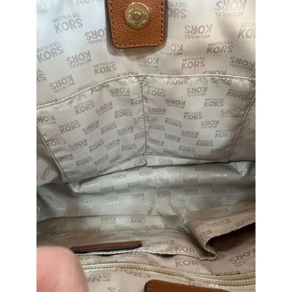 Michael Kors Shoulder Bag Tote Purse Striped Navy White Tan Leather Nautical - Picture 4 of 11